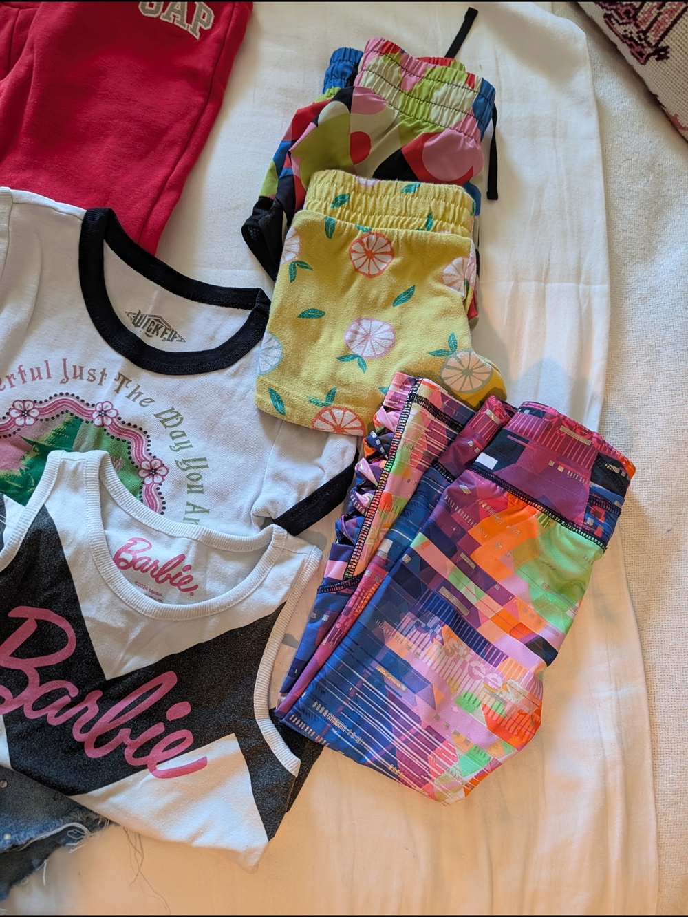 Mixed Lot Girls Clothes 4/5 - Picture 2 of 5